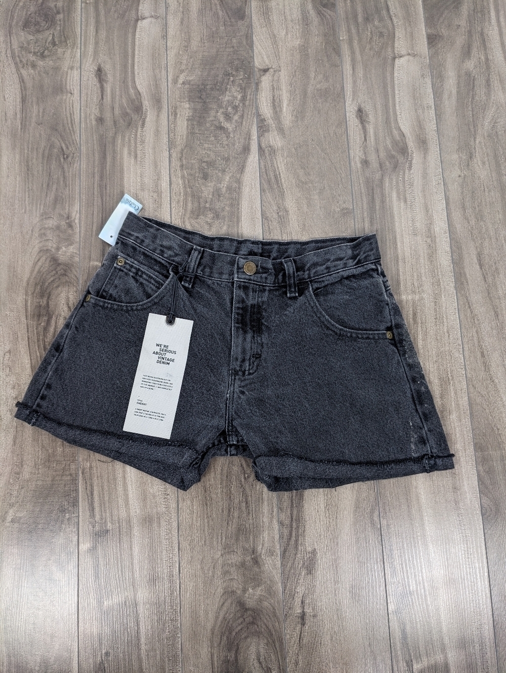 Wrangler Aritzia Black Denim Jean Shorts Cheeky Style Vintage Size XS High Rise
